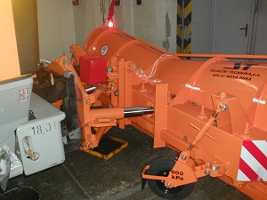 Oprava sněhové radlice SR-2