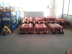 Ocelolitinové břity