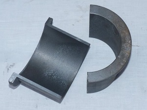 STPC 133.1 Pouzdro otoče dělené pr.80 mm (pár)