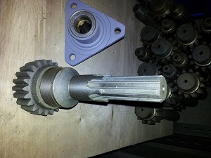 VSV-6/IV Drážkový hřídel do náboje s přírubou